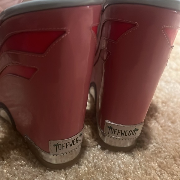 Kate Spade ♠️ NWT OFF WE GO wedge heels - Picture 2 of 5